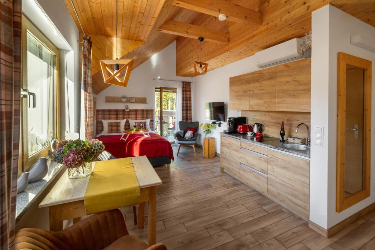 Apartamenty U Harrego II Przy Stawie Spa Klimatyzacja,Balkon,Sauna , Balia, Ogrod,Parking Kudowa-Zdroj Dış mekan fotoğraf
