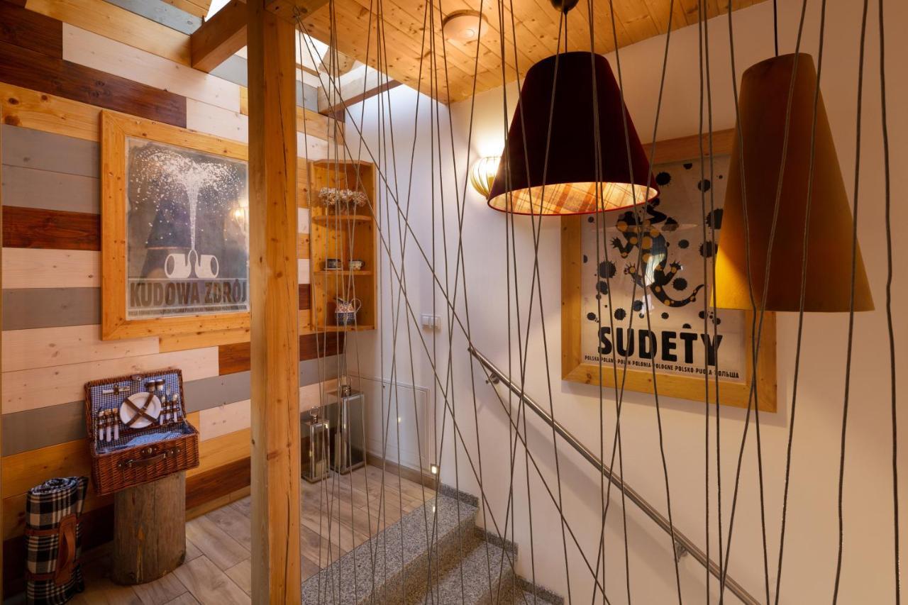 Apartamenty U Harrego II Przy Stawie Spa Klimatyzacja,Balkon,Sauna , Balia, Ogrod,Parking Kudowa-Zdroj Dış mekan fotoğraf